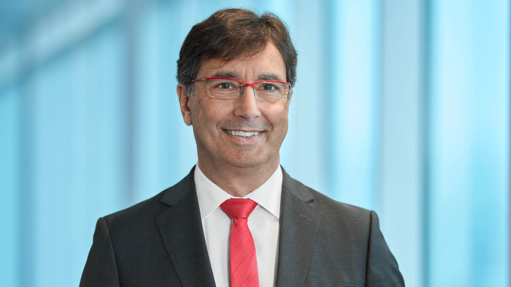 Foto del Profesor Niko Mohr, miembro del Consejo de Administración de Friedhelm Loh Group y CEO de Rittal International y Rittal Software Systems Foto del Profesor Niko Mohr, miembro del Consejo de Administración de Friedhelm Loh Group y CEO de Rittal International y Rittal Software Systems